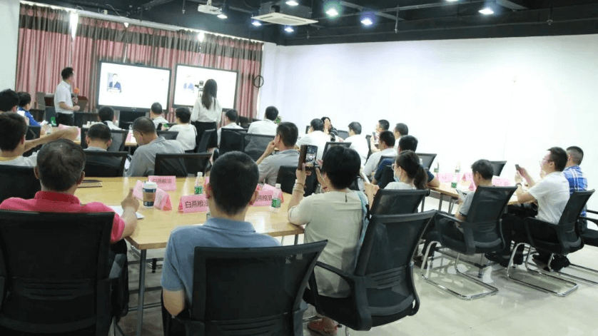 UG环球智能精益智能培训课程顺遂开讲！