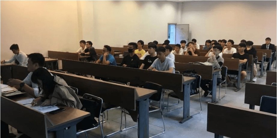 UG环球智能招聘宣讲会.png